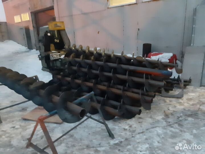 Шнековый транспортер(винтовой конвейер)