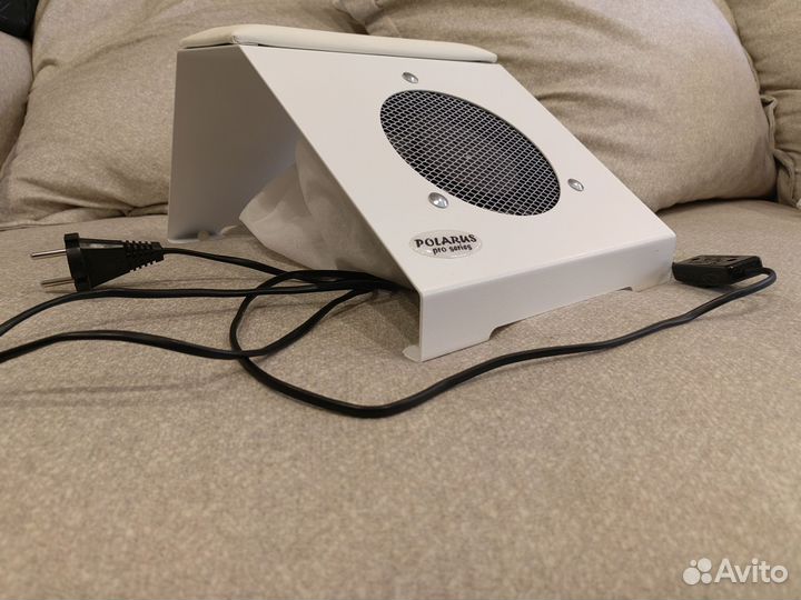 Маникюрный пылесос