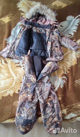 Зимний костюм для охоты и рыбалки