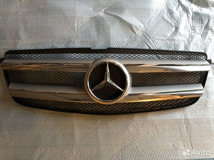 Решетка радиатора mercedes gls 166 оригинал