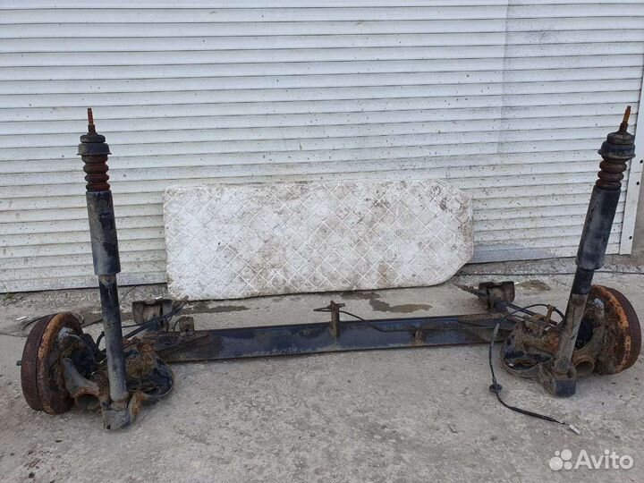 Задняя балка для hyundai getz