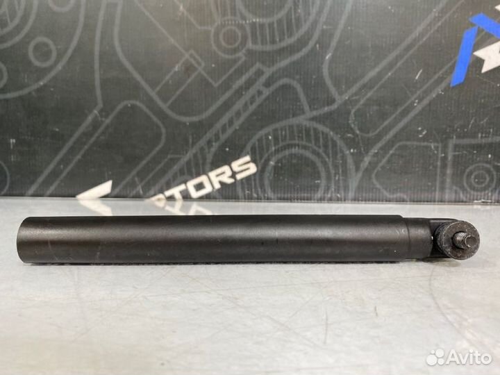 Амортизатор багажника задний Bmw X5 E53 M54B30