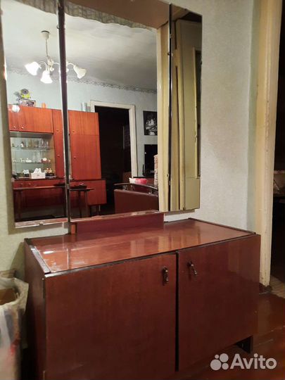 Трюмо трельяж тумба с зеркалом б/у