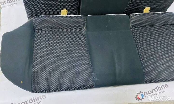 Диван задний Mitsubishi Lancer 9 седан 4G18 2009