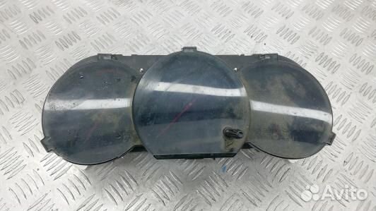 Щиток приборов suzuki grand vitara 2 (96L05IT01)