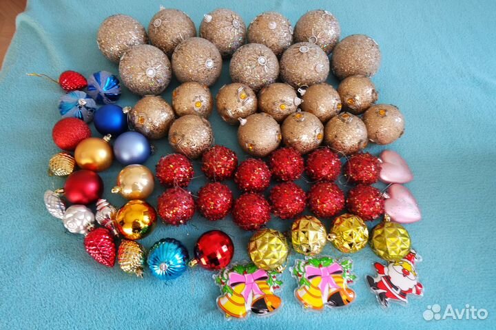 Елочные игрушки пластиковые,пеноплатовые