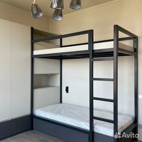 Шкаф распашной на заказ