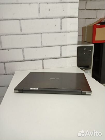 Мощный игровой ноутбук 500SSD+500HDD, 8Gb, GT740