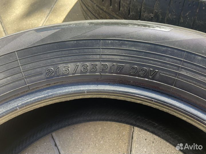 Yokohama BluEarth AE50 215/65 R17