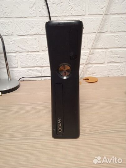 Xbox 360 slim