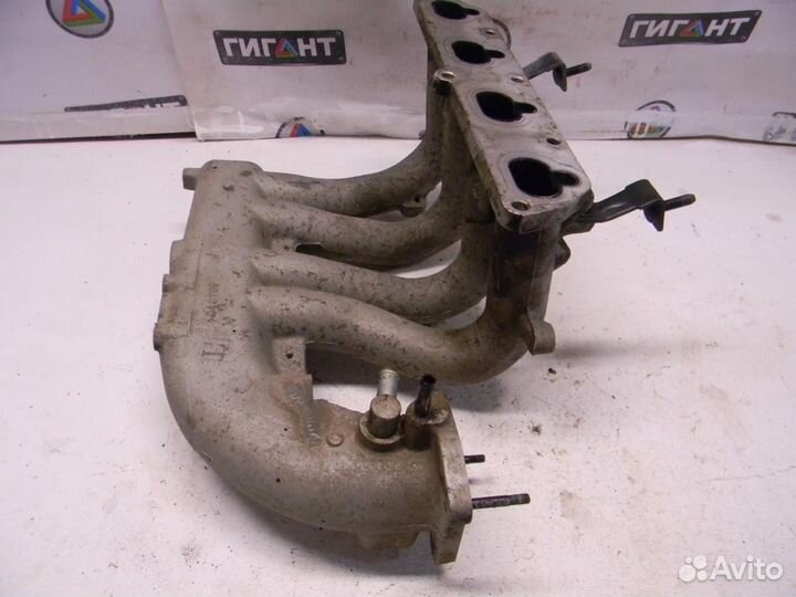 Коллектор впускной RIO 2000-2004