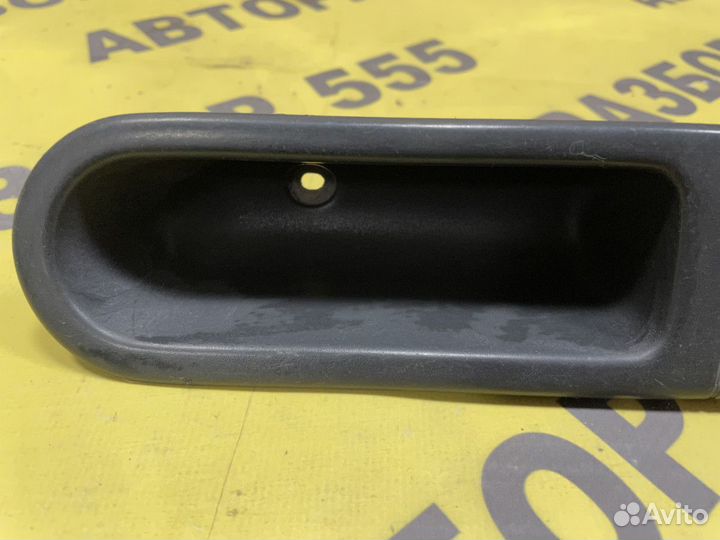 Кнопка стеклоподъемника Honda HR-V