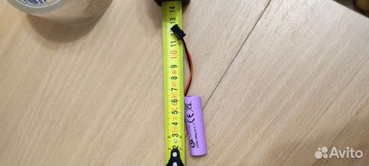 Аккумулятор литиевый с выводами