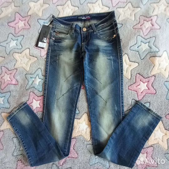Джинсы для девочки