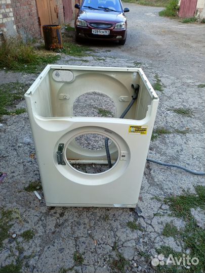 Корпус кузов стиральной машины Indesit W 84TX