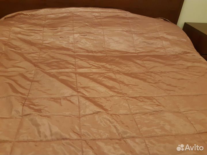 Покрывало на кровать стеганое