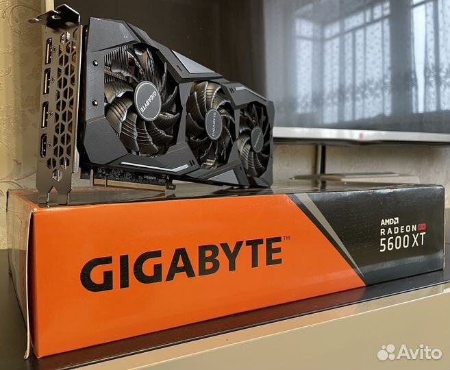 Видеокарта gigabyte rx5600xt 6Gb