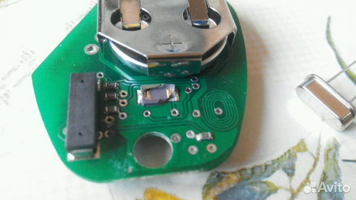 Кварц smd для штатного ключа ваз,нива,уаз