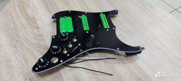 Пикгард в сборе для электрогитары 3800