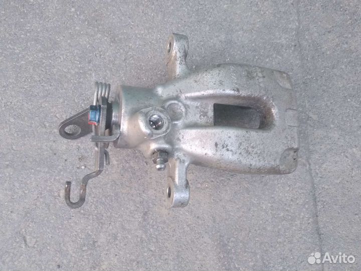 Суппорт задний VAG разборка