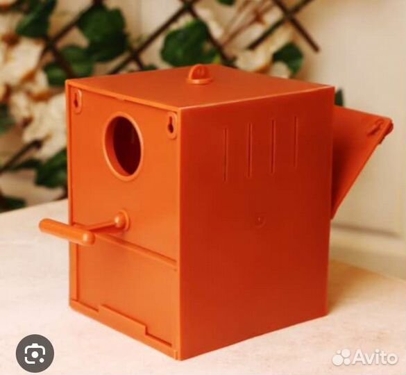 Домик для попугаев