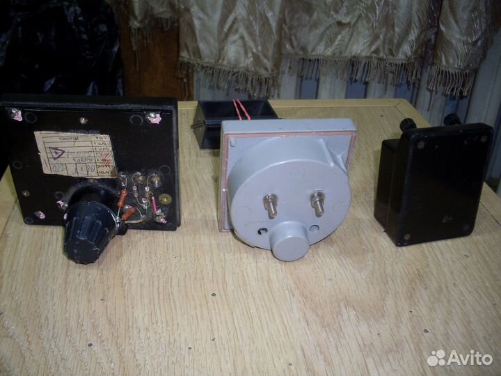 Стрелочные индикаторы