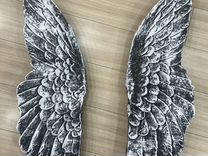Декоротивные крылья на стену