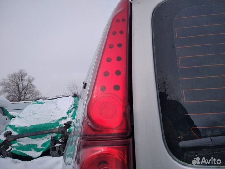 Фонарь левый LADA Largus