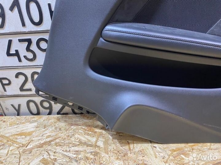 Дверная карта задняя правая Audi A5 купе 2.0 2010