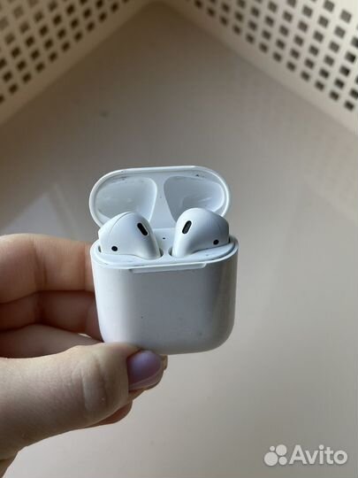 Наушники apple airpods