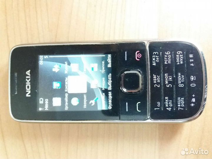 Телефон Nokia 2700