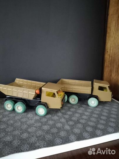 Реалистичные Игрушки. Камаз -43114. Камаз -65115