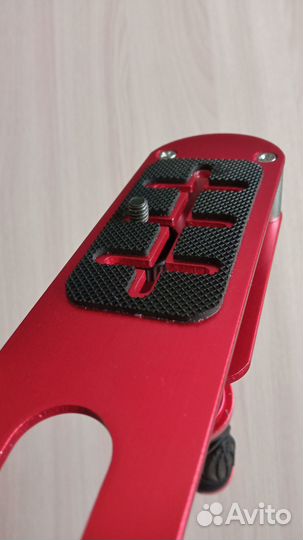 Ручной механический стабилизатор для камеры