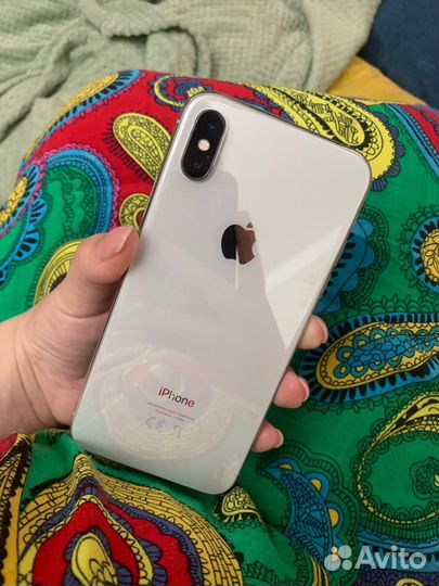 iPhone X, 64 ГБ