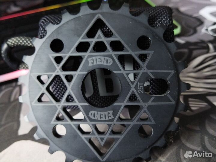 Звезда Fiend на BMX