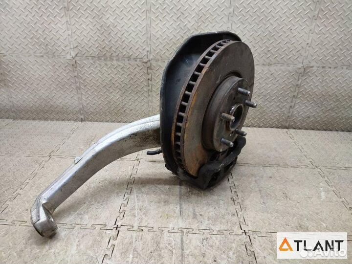 Ступица передняя правая toyota crown