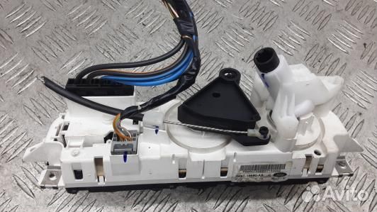 Блок управления печки и климат-контроля ford focus