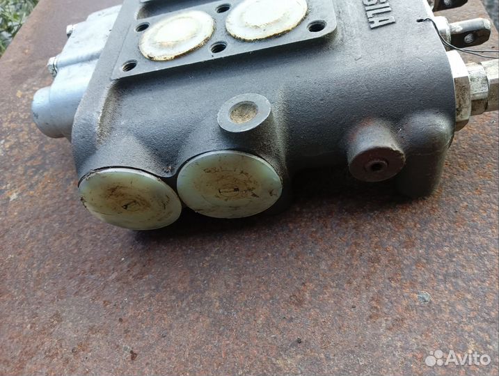 Гидрораспределитель р 100