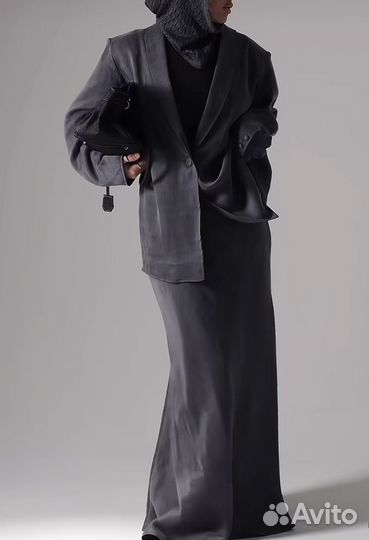 Костюм женский