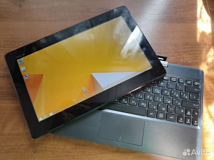 Ноутбук asus трансформер (планшет)