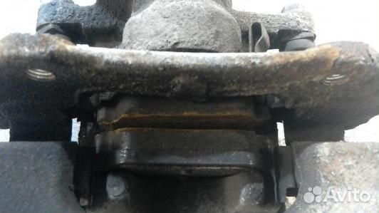 Суппорт тормозной задний правый toyota verso AR2