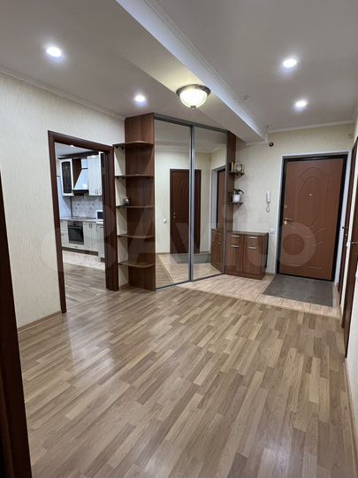 2-к. квартира, 78 м², 13/16 эт.
