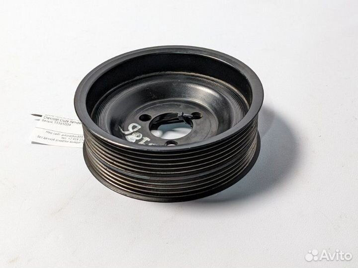 Шкив помпы, водяного насоса Chevrolet Cruze