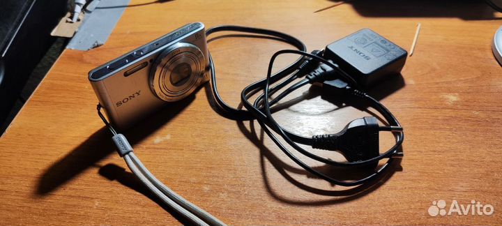 Sony cyber shot dsc w830