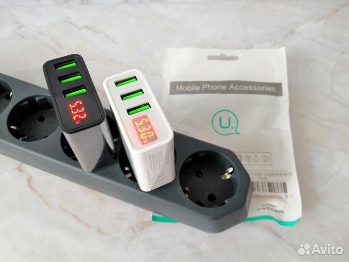 Зарядное устройство на 3 usb с Led экраном