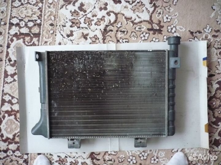 Радиатор охлаждения двигателя LADA 2107
