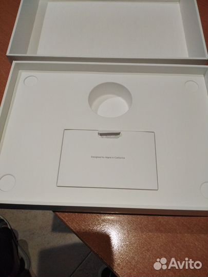 Коробка Apple MacBook air