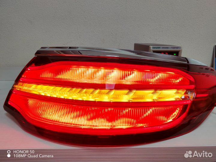 Задний правый фонарь Mercedes-Benz Gle C292