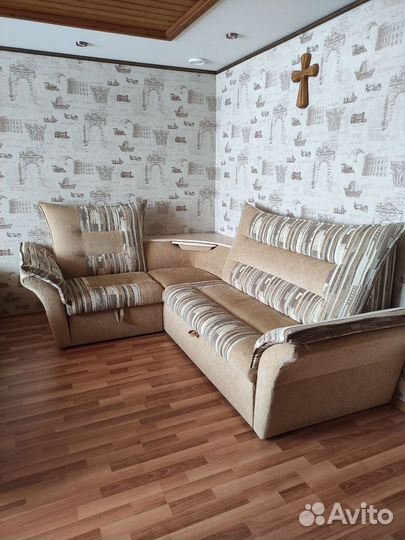 Угловой диван бу