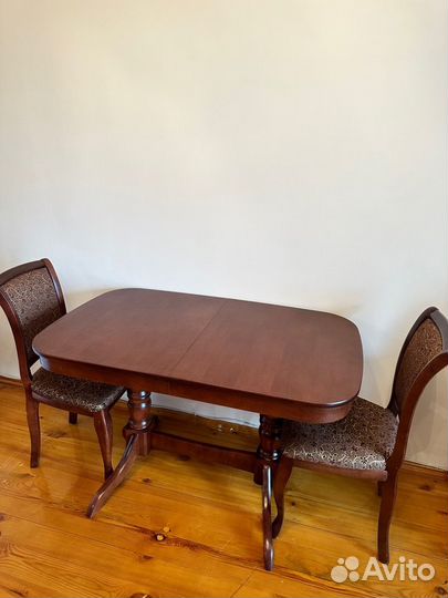 Стол и тумба